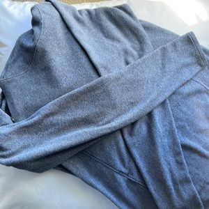 NEW BALANCE. Fleece Hoodie
